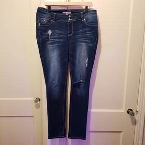 WannaBetterButt jeans